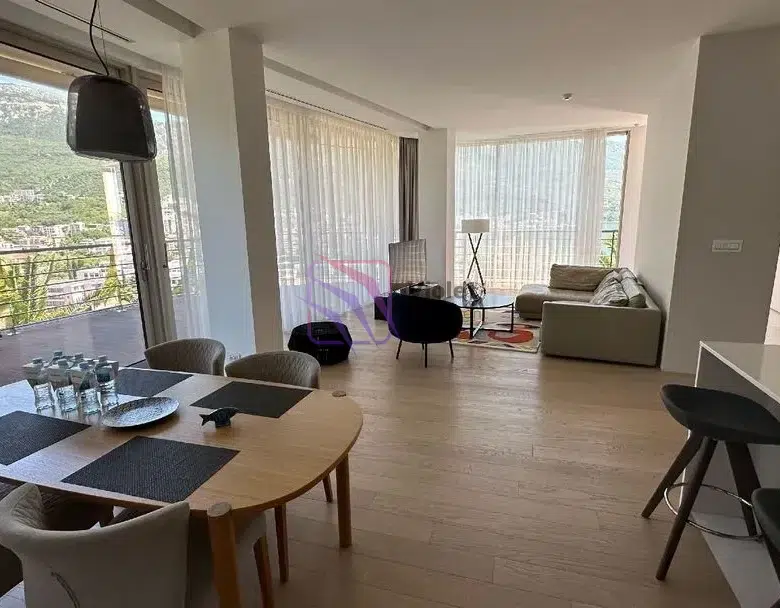 Luxury Three-Bedroom Sea View Residence for Sale 198 m² Dukley Gardens, Budva