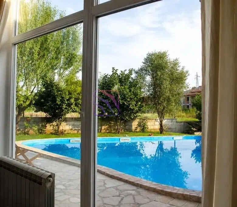 Luxury House for Rent | 250 m² | 3,500 m² Land | Tološi, Podgorica