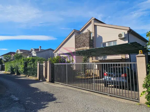 Renovated Five-Bedroom Family Villa for Sale 208 m² + 61 m² Attic Podgorica, Montenegro
