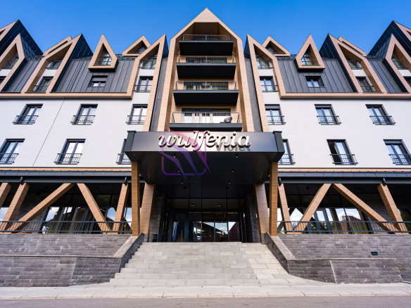 Four-Bedroom Duplex Apartment for Sale 107 m² Garage Included Wulfenia, Kolašin